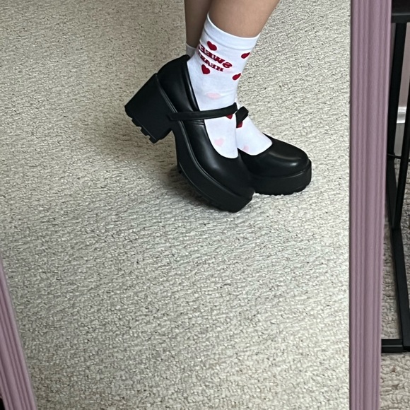 Nasty Gal Shoes - platform mary janes!!!!